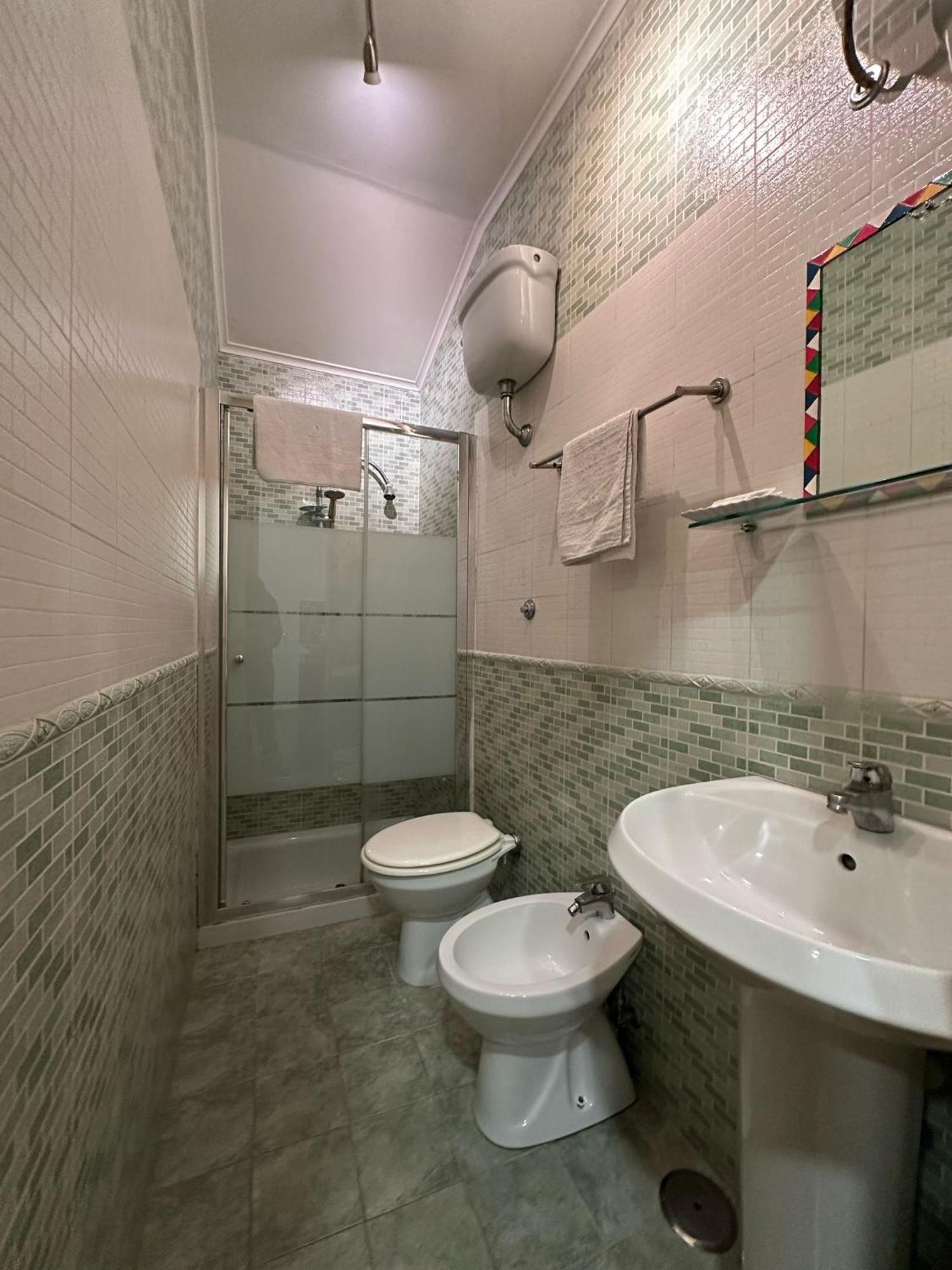 דירות נאפולי Vat' Coke House מראה חיצוני תמונה